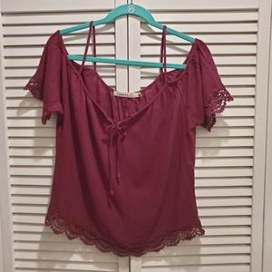 LibertyLove Burgundy Crop Top Size L